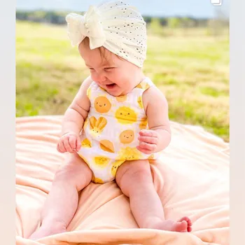 1 бр. Малко дете кухи дишаща индийска шапка плътен цвят ръчно изработени Bowknot новородени капачки DIY облекло декорация фотография подпори