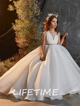 2022 Бяло цвете момиче рокли за сватби Елегантен v-образно деколте без ръкави за деца Рокля за рожден ден A-Line рокля за първо причастие