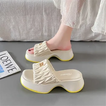 Легло есен-пролет дамски летни джапанки 2022 Чехли размери за жени обувки детски сандали за момичета маратонки спортни YDX1