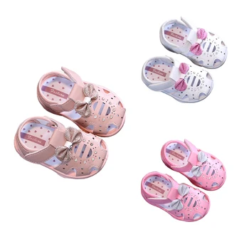 Летни бебешки дишащи меки подметки скърцащи обувки бебешки предни обвити сандали момичета принцеса обувки за малки деца консумативи