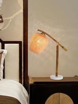 Нова китайска ръчно изработена бамбукова тръба Творчески персонализирани лампи Бамбуково изкуство Настаняване в хотел Спалня Нощна лампа Дзен