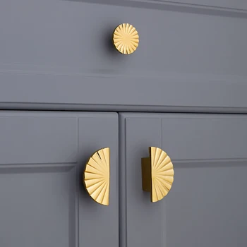 Полукръгла форма / копче за врата Европейски антични DIY мебелни дръжки сектор чекмедже дърпа кухненски шкаф златни копчета и дръжки