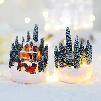 Смола къща колекционерска смола къща Коледа орнамент Led микро пейзаж декорация за Коледа Създаване на празнична атмосфера